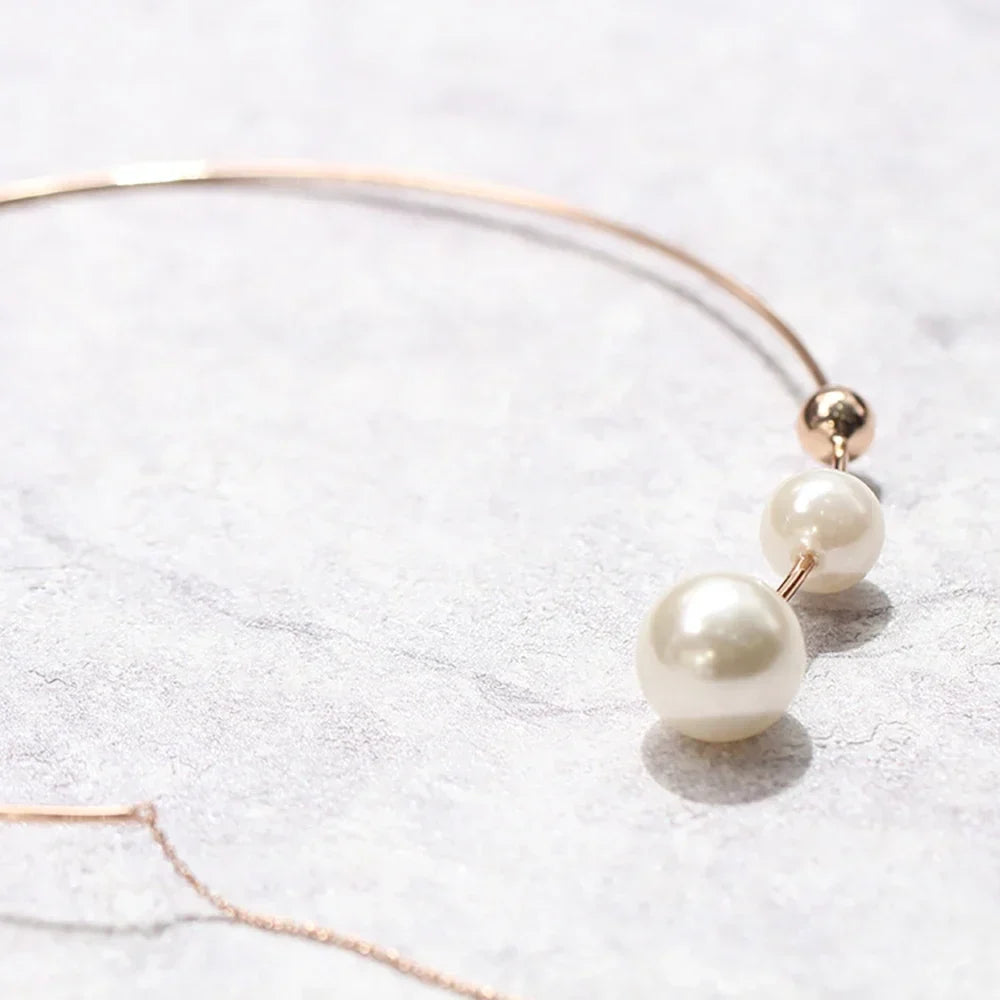 Graduated Pearl-Style Wire Necklace